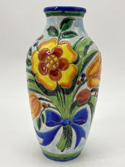 Charles CATTEAU (1880-1966). Vase Boch Keramis...