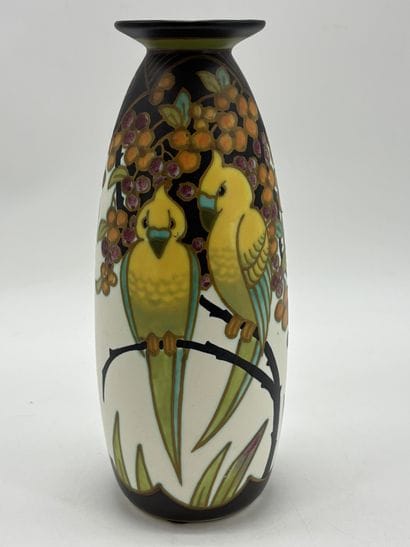 Charles CATTEAU (1880-1966). Vase Boch Keramis...