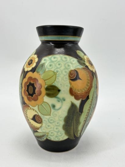 Charles CATTEAU (1880-1966). Vase Boch Keramis...