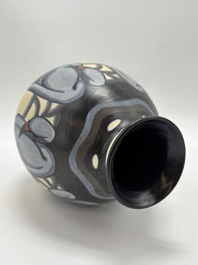 Charles CATTEAU (1880-1966). Vase Boch Keramis...