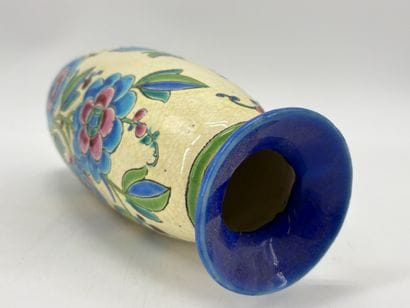 Charles CATTEAU (1880-1966). Vase Boch Keramis...