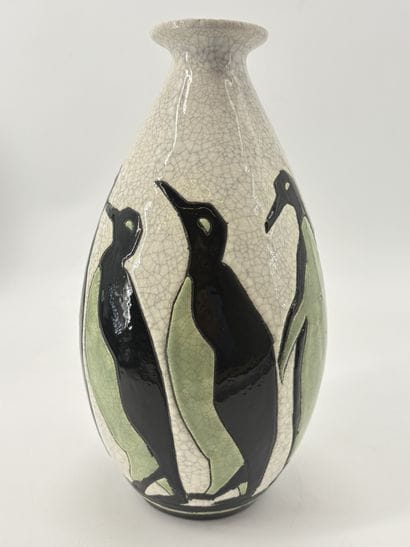 Charles CATTEAU (1880-1966). Vase Boch Keramis...