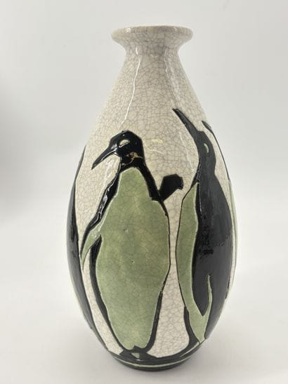 Charles CATTEAU (1880-1966). Vase Boch Keramis...