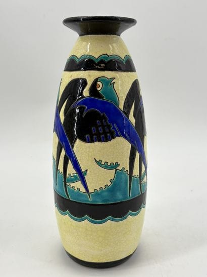 Charles CATTEAU (1880-1966). Vase Boch Keramis...