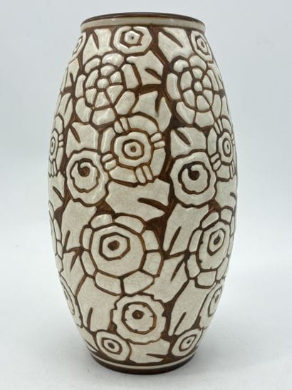 Charles CATTEAU (1880-1966). Vase Boch Keramis...
