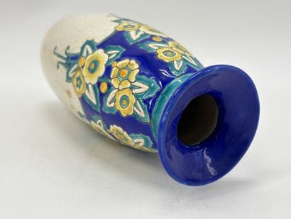 Charles CATTEAU (1880-1966). Vase Boch Keramis...