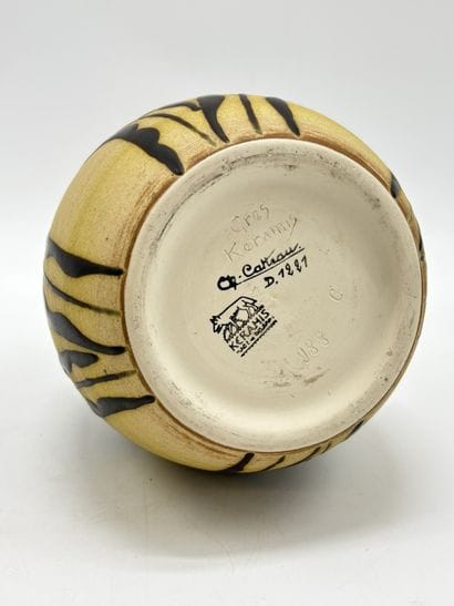 Charles CATTEAU (1880-1966). Vase Boch Keramis...