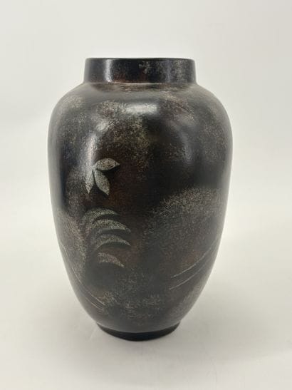 Charles CATTEAU (1880-1966). Vase Boch Keramis...