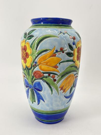 Charles CATTEAU (1880-1966). Vase Boch Keramis...