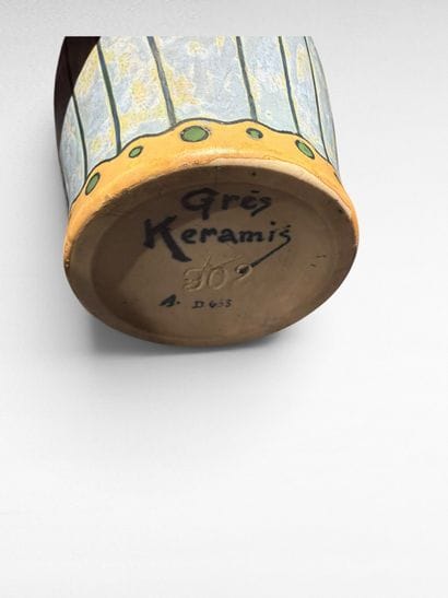 Charles CATTEAU (1880-1966). Vase Boch Keramis...