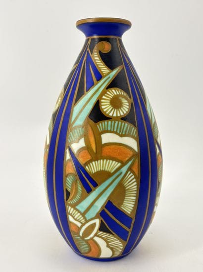 Charles CATTEAU (1880-1966). Vase Boch Keramis...