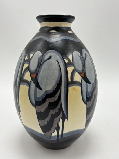 Charles CATTEAU (1880-1966). Vase Boch Keramis...