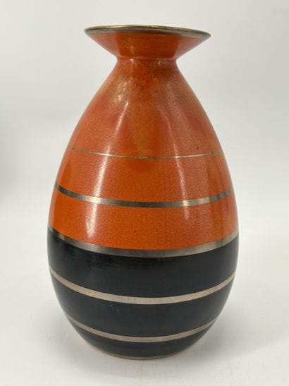 Charles CATTEAU (1880-1966). Vase Boch Keramis...