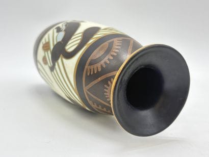 Charles CATTEAU (1880-1966). Vase Boch Keramis...