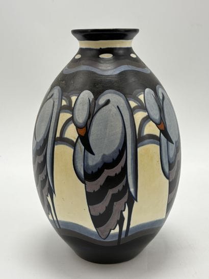 Charles CATTEAU (1880-1966). Vase Boch Keramis...