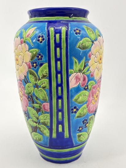 Charles CATTEAU (1880-1966). Vase Boch Keramis...