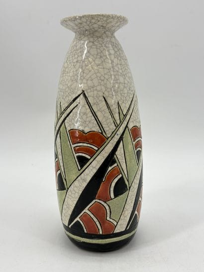 Charles CATTEAU (1880-1966). Vase Boch Keramis...