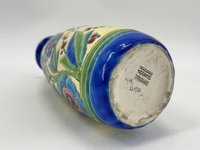Charles CATTEAU (1880-1966). Vase Boch Keramis...