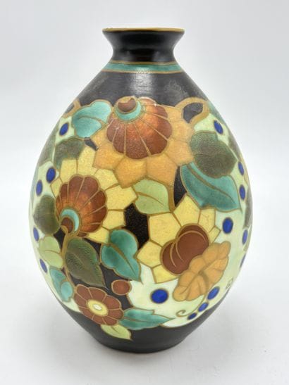 Charles CATTEAU (1880-1966). Vase Boch Keramis...