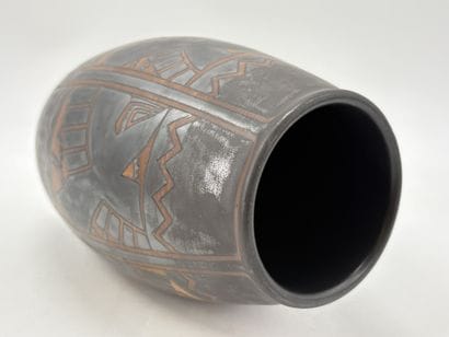 Charles CATTEAU (1880-1966). Vase Boch Keramis...