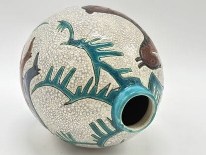 Charles CATTEAU (1880-1966). Vase Boch Keramis...