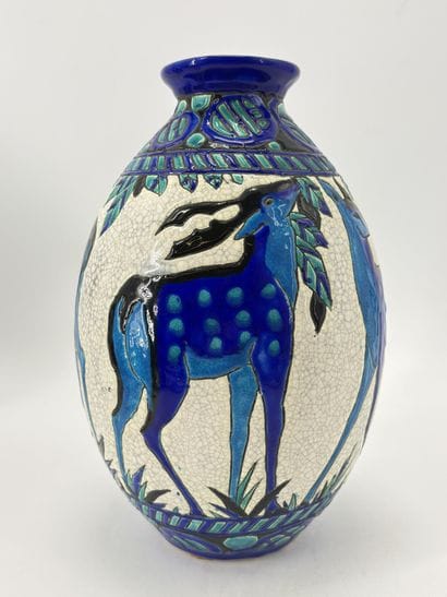 Charles CATTEAU (1880-1966). Vase Boch Keramis...