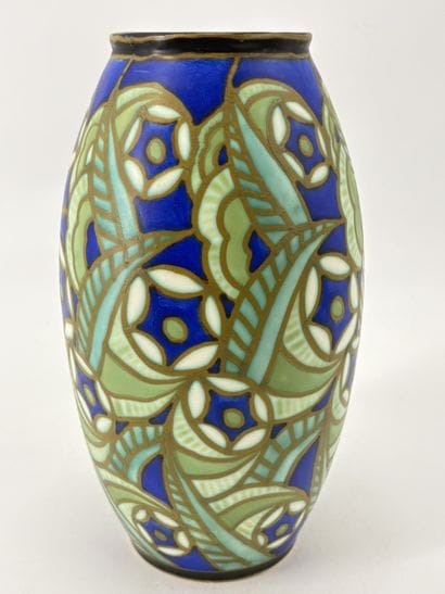 Charles CATTEAU (1880-1966). Vase Boch Keramis...