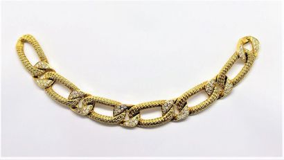 BRACELET imposant en or 18K (750/°°), maille...