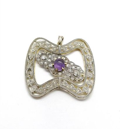 PENDENTIF en or jaune 18K (750/°°) dans l'esprit...