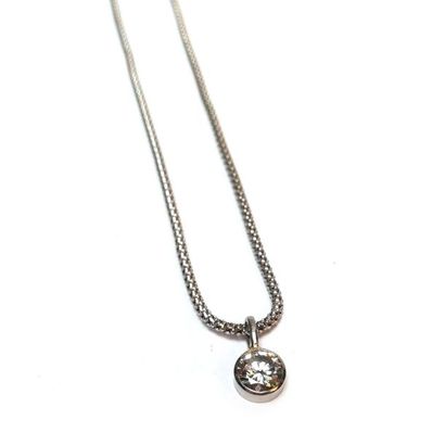 200 BIS. PENDENTIF en or gris 18k (750/°°)...