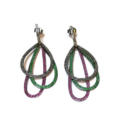 PAIRE DE PENDANTS d'oreilles en argent 925/°°...