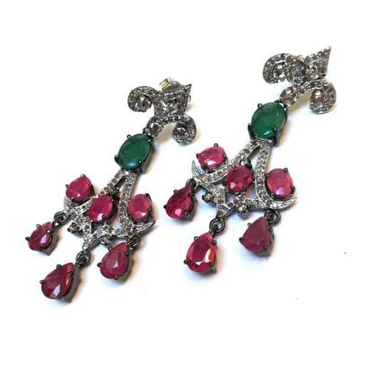 PAIRE DE PENDANTS d'oreilles 