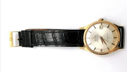 MONTRE OMEGA en or jaune 18K (750/°°) modèle...