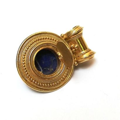 PENDENTIF ancien en or jaune 18k (750/°°)...