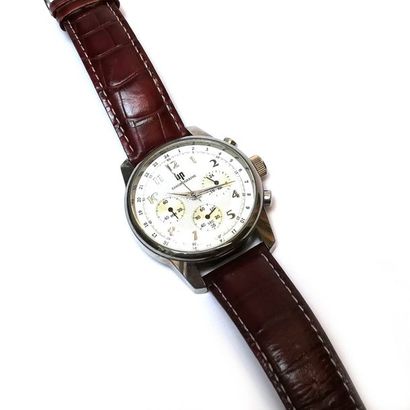 LIP CHRONOGRAPHE Montre d'homme ronde en...