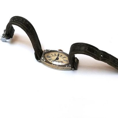 MONTRE BRACELET de dame en or gris 18k (750/°°),...