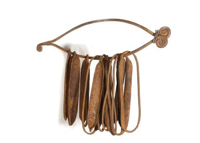 Religious object / coin / bell

Chamba, Nigeria

consisting...