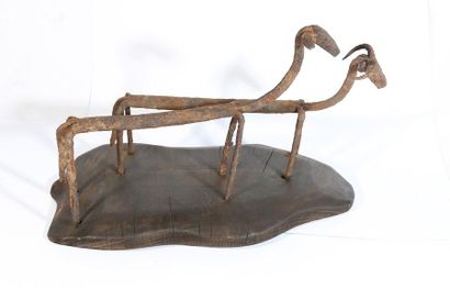 Two sculptures

Bambara, Mali

One depicts...