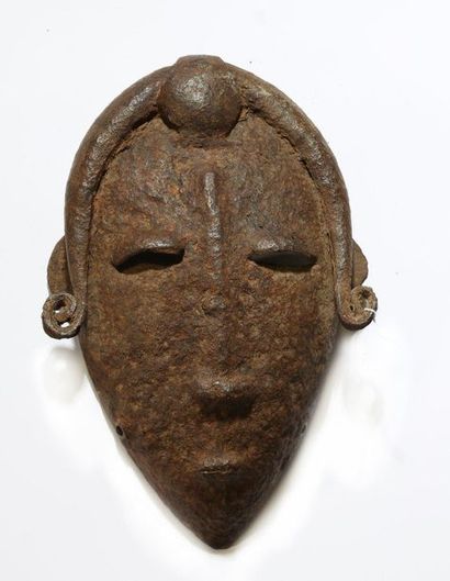 Currency mask

Bambara, Mali

One can recognize...