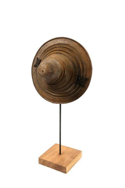 Shield

Somalia

Leather, copper alloy. D....