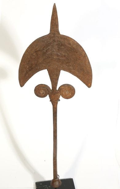 Objet cultuel, monnaie

Chamba, Nigéria

Monnaie...