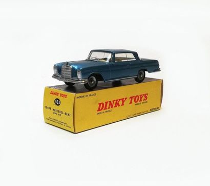 DINKY TOYS FRANCE

Mercedes Benz Coupé 300SE...