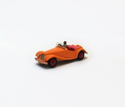 DINKY TOYS ANGLETERRE

MG Midget jaune orangée...