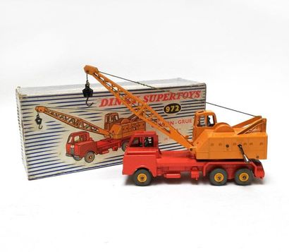 DINKY SUPERTOYS

Camion grue 