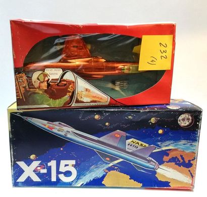 Lot de 4 maquettes espagnoles diverses