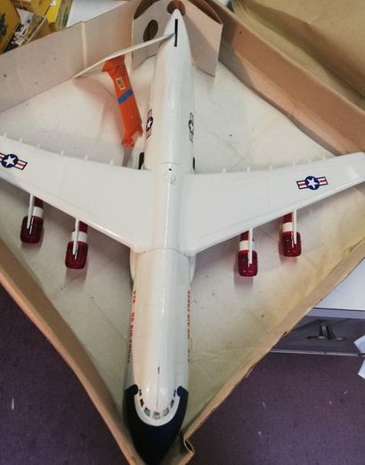 Lot de 4 maquettes espagnoles diverses