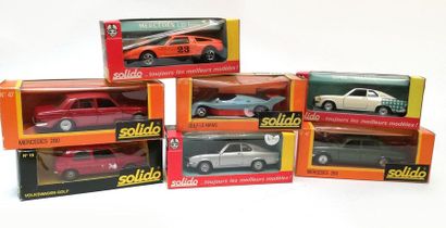 SOLIDO FRANCE

LOT de 3 Mercedes, 2 Opel...