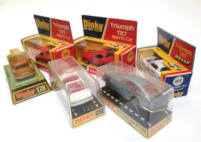 DINKY TOYS ANGLETERRE 

LOT de 6 voitures:...