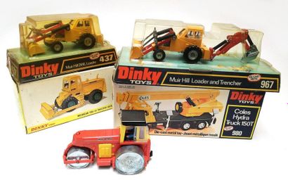 DINKY TOYS ANGLETERRE 

LOT de 5 engins de...