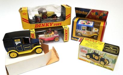 DINKY TOYS ANGLETERRE 

LOT de 5 voitures...